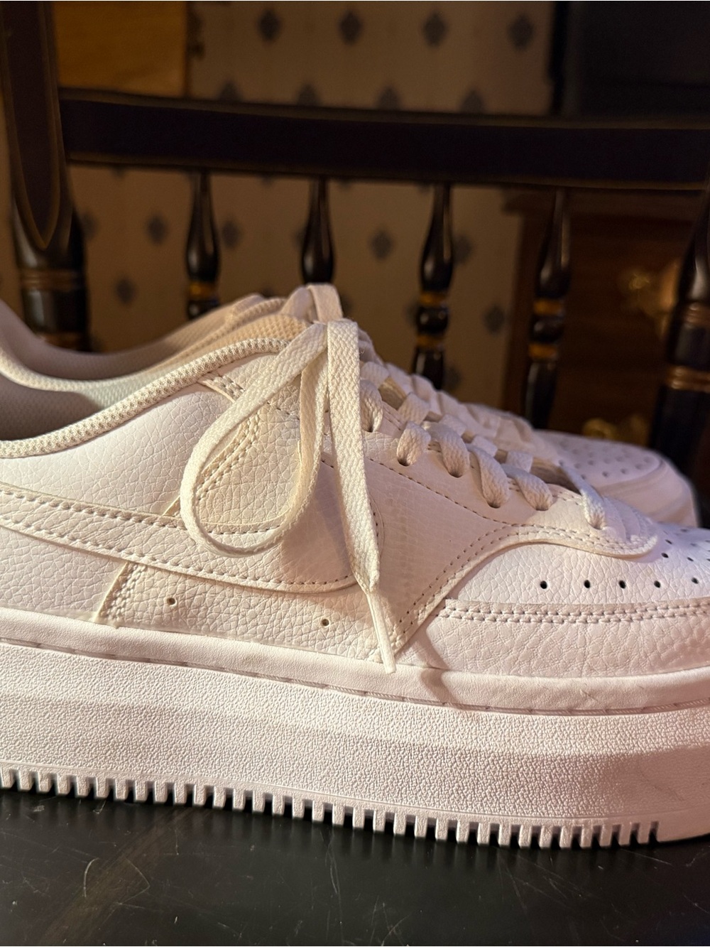 Nike Court Vision Alta Women's White Leather Platform Sneakers. Size 10